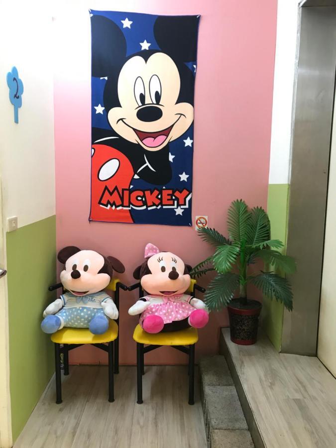 Apartamento Mickey House-Fuxing Taichung Exterior foto
