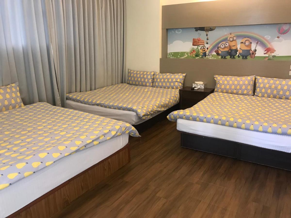 Apartamento Mickey House-Fuxing Taichung Exterior foto
