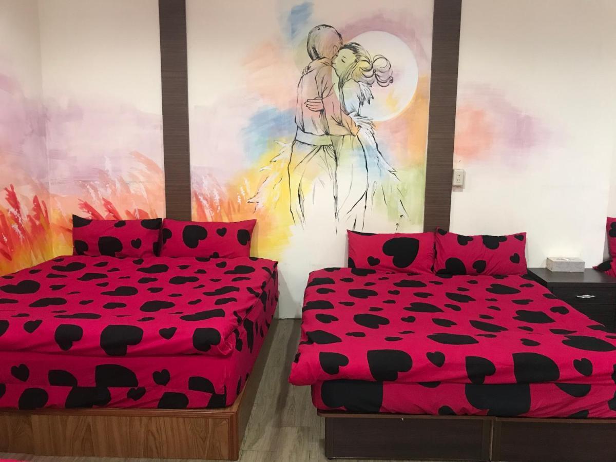 Apartamento Mickey House-Fuxing Taichung Exterior foto